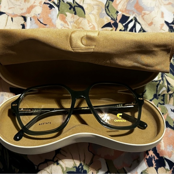 Carrera Optical Glasses - Picture 5 of 5